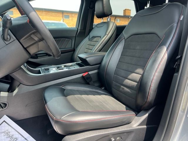 2024 Ford Edge ST Line