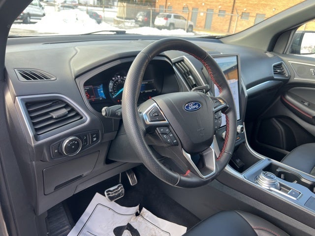2023 Ford Edge ST Line