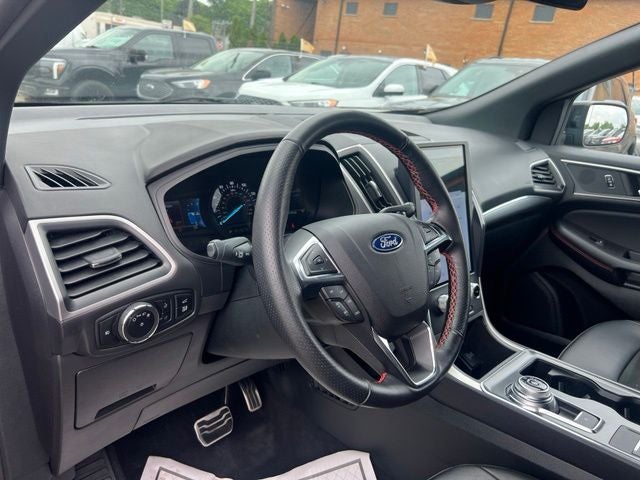 2023 Ford Edge ST Line