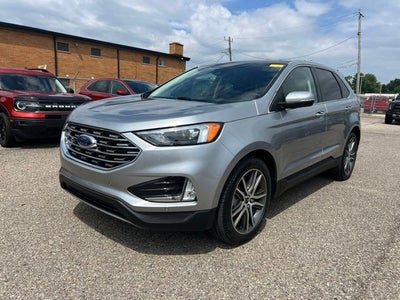 2023 Ford Edge Titanium