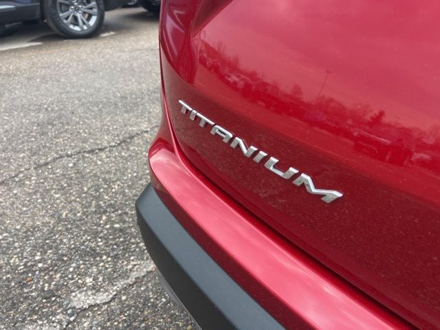 2023 Ford Edge Titanium