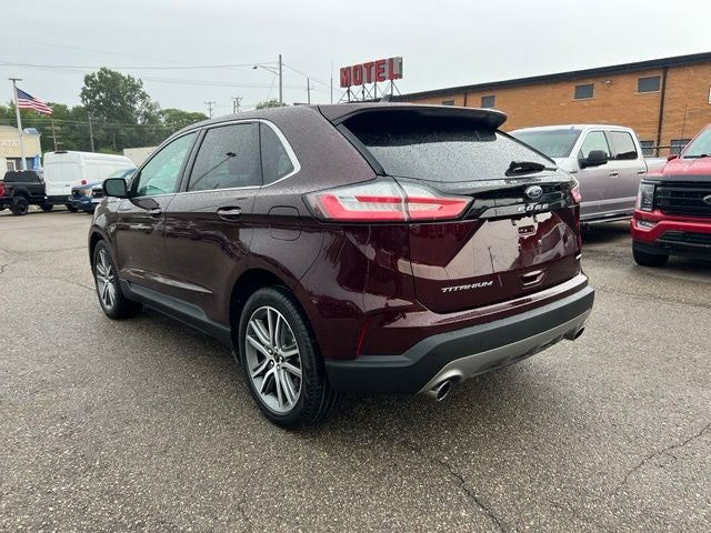 2024 Ford Edge Titanium