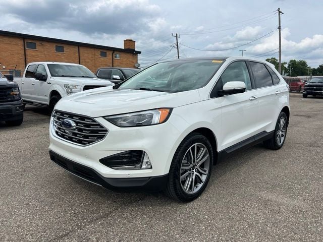 2024 Ford Edge Titanium