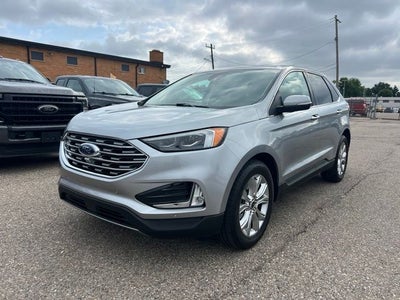2023 Ford Edge Titanium