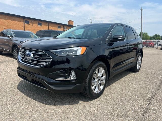 2023 Ford Edge Titanium
