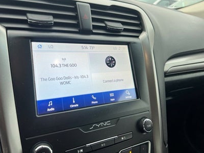2020 Ford Fusion SE
