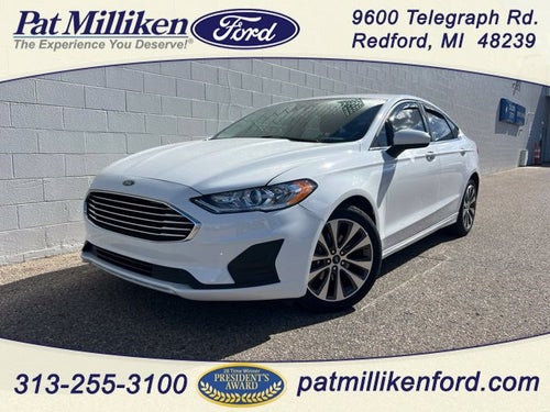 2020 Ford Fusion SE