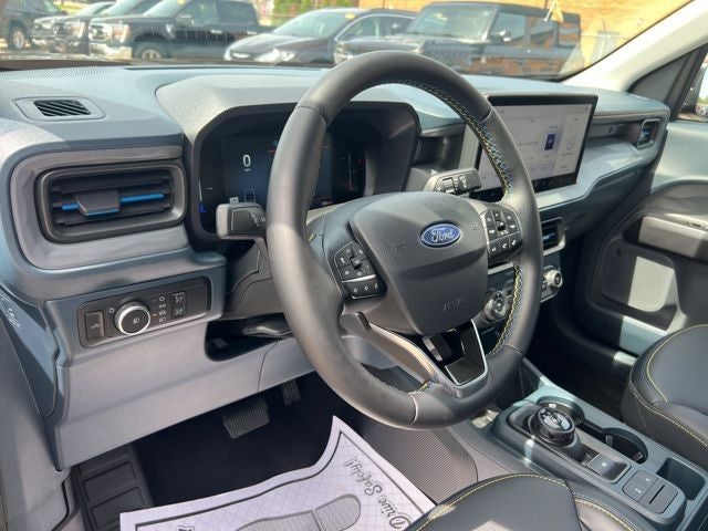 2025 Ford Maverick Lobo High