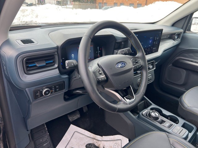 2025 Ford Maverick Lobo Standard