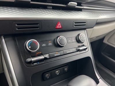 2022 Kia Carnival LXS