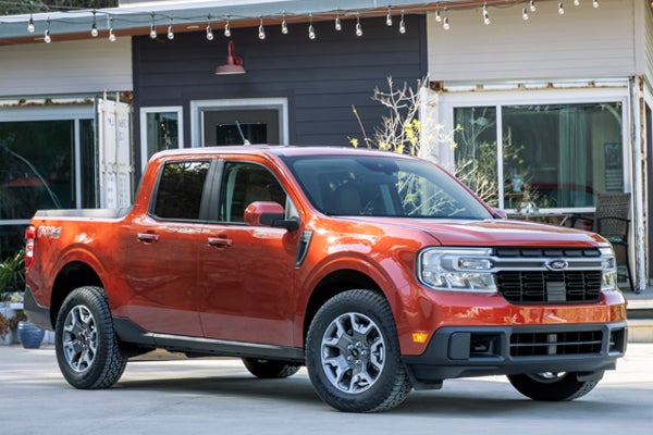 2024 Maverick XLT Hybrid FWD | Pat Milliken Ford Specials Redford, MI